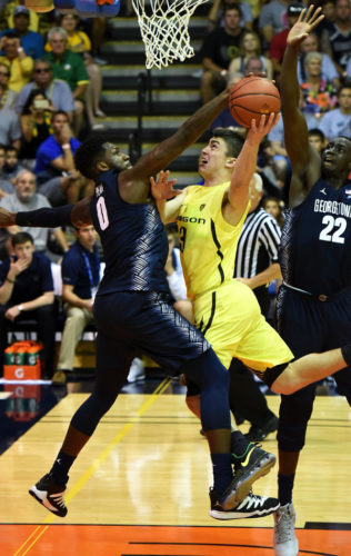 Hoyas upset Ducks